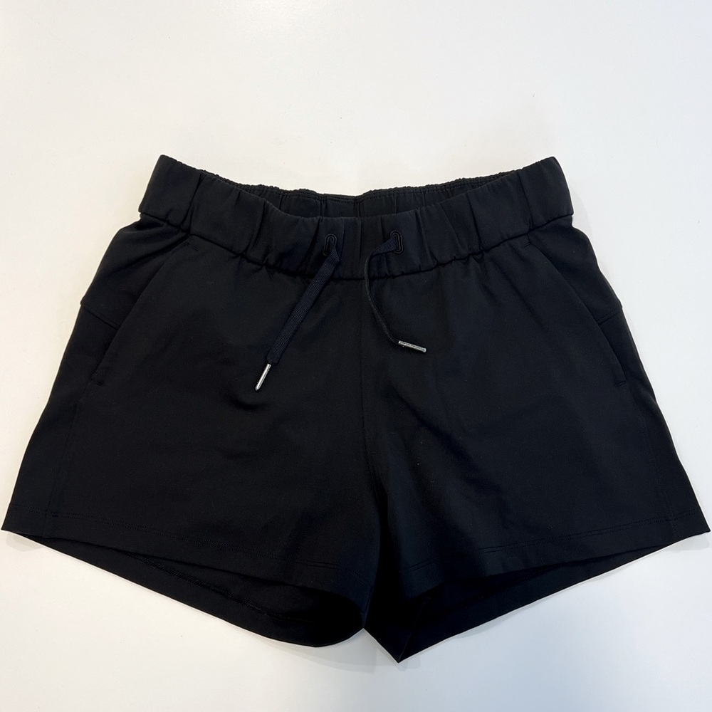 Lululemon On The Fly Short - Women | Color: Black | Size: 4